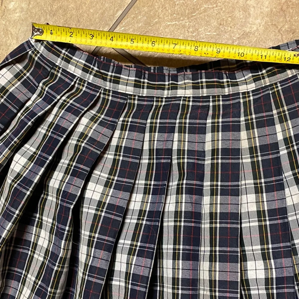Vintage Elegant Black and White Plaid A-Line Skirt Academia Uniform Cosplay Fall